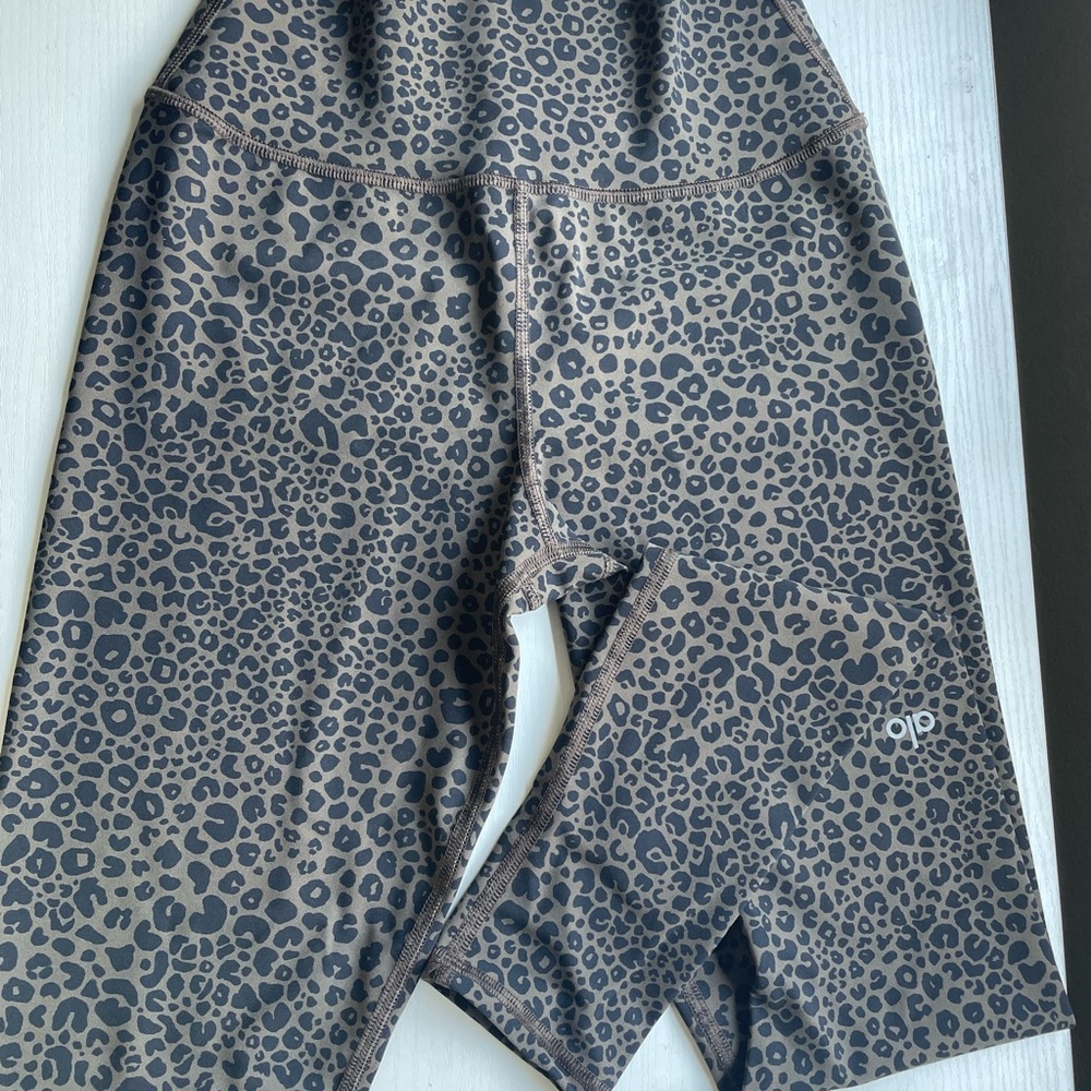 Alo leggings